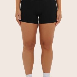 SET Active SPORTBODY® SPORTY SHORTS - ORCA Size MOrca / M